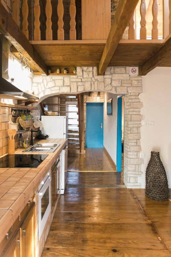 Rustic Apartment Mariva Ljubač Esterno foto
